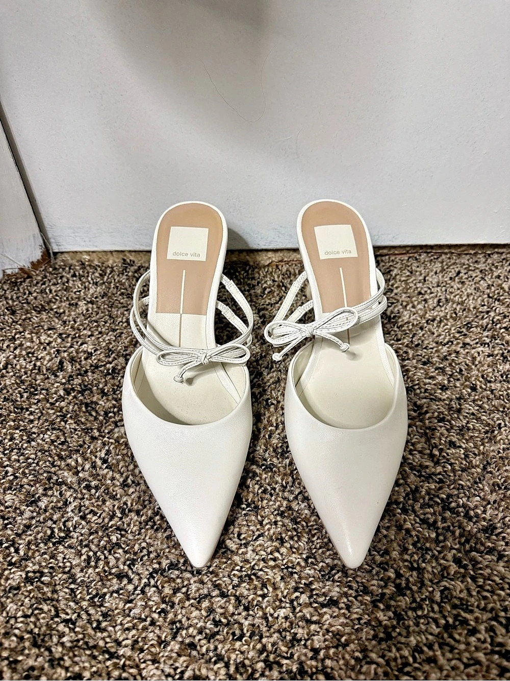 Dolce Vita Klaire White Pointed-Toe Heels